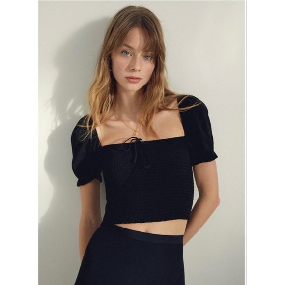 Aritzia Black Puff Sleeve Blouse - Picture 1 of 8